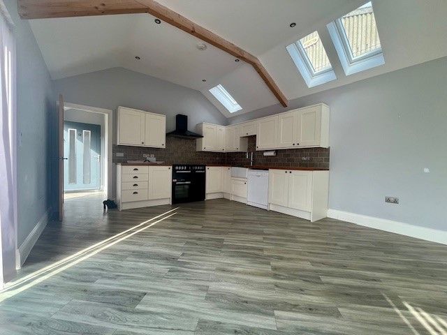 Property photo 3 of 11 View