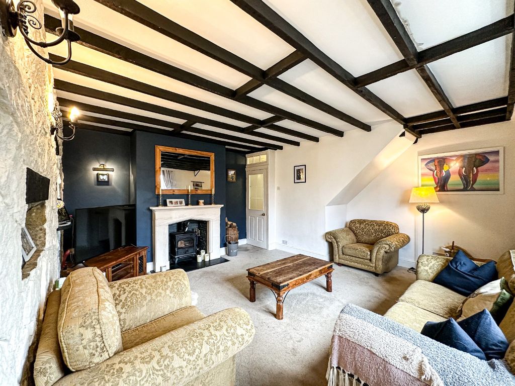 Property photo 2 of 22 4803666