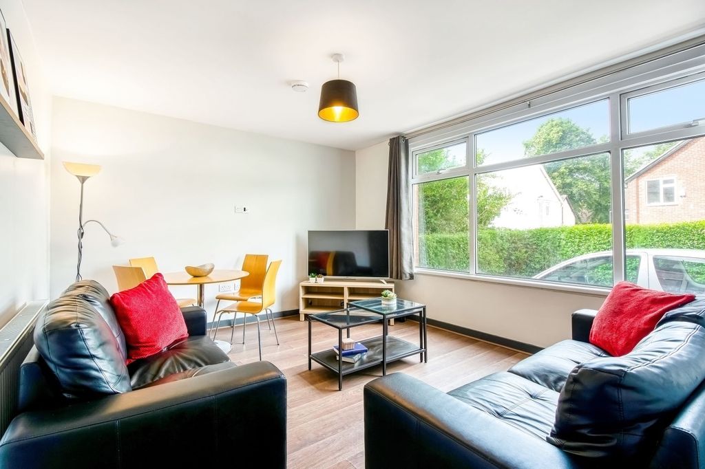 Property photo 1 of 8 Property Photo