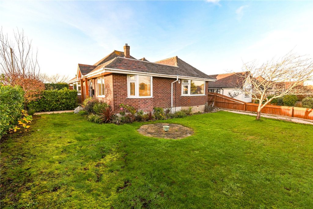 Property photo 1 of 21 Picture No. 24