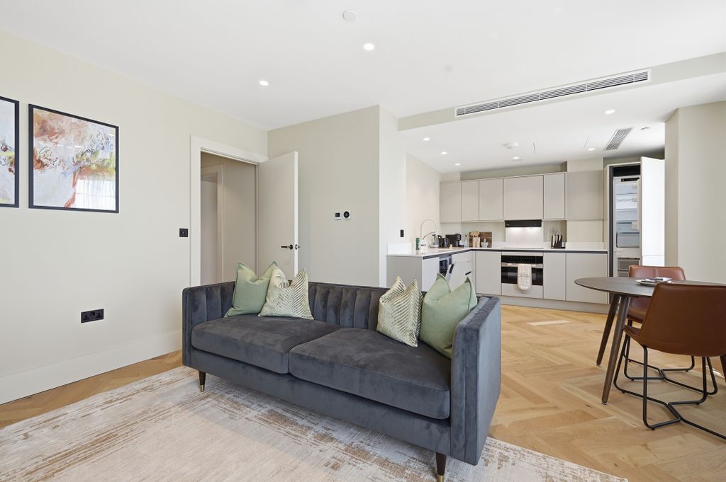 Property photo 1 of 14 Living Area