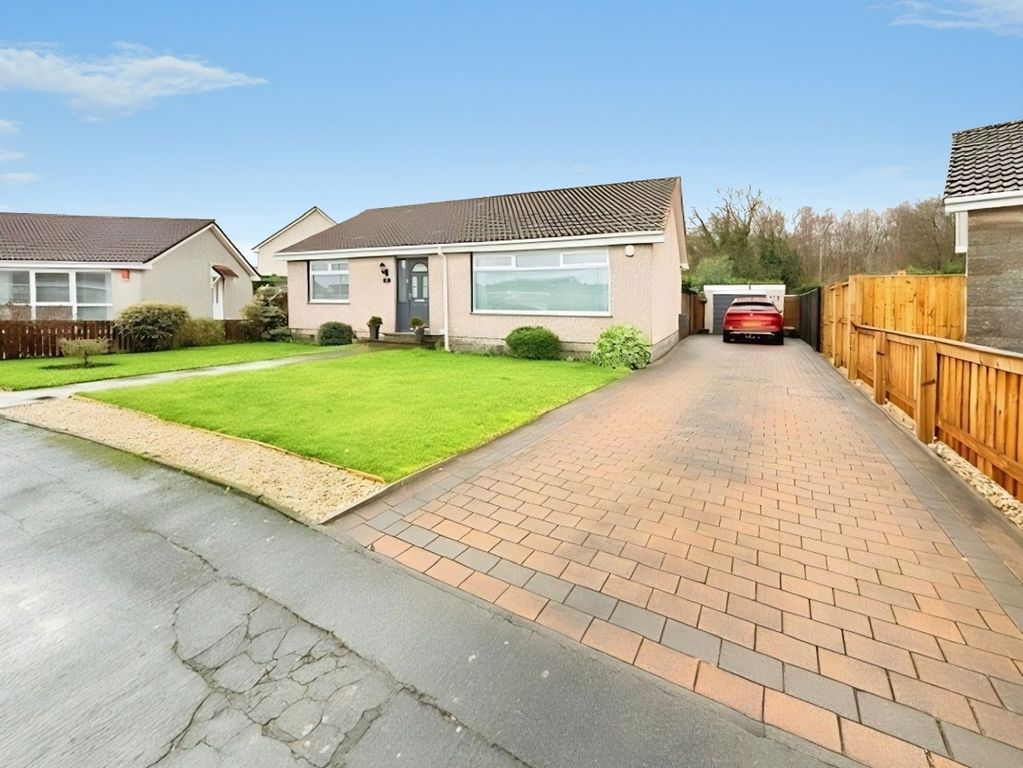 Property photo 1 of 36