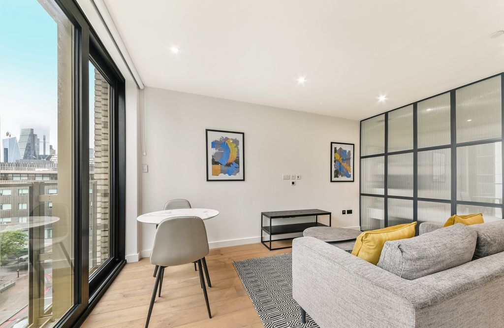 Property photo 1 of 6 Living Area