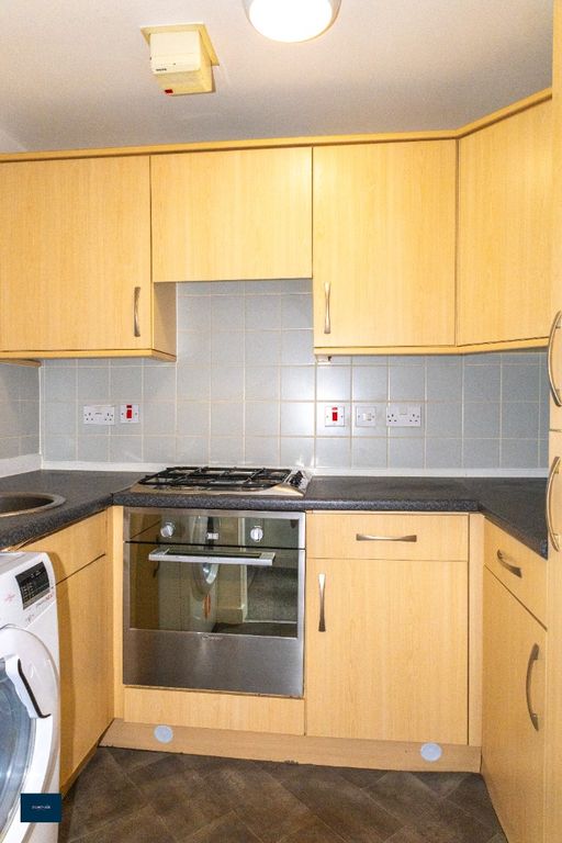 Property photo 3 of 9 Photo 3