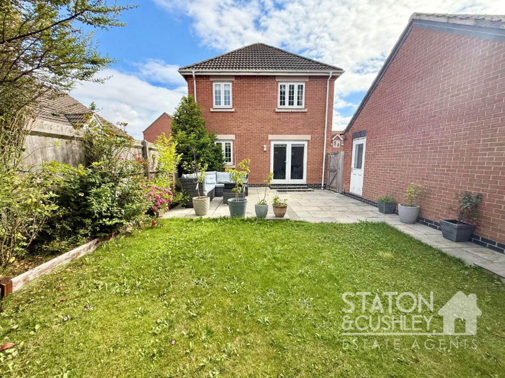 Property photo 2 of 37