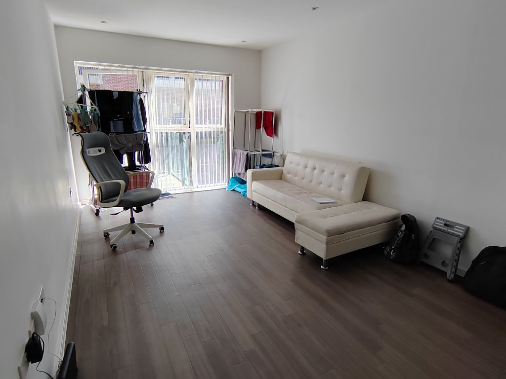 Property photo 3 of 9