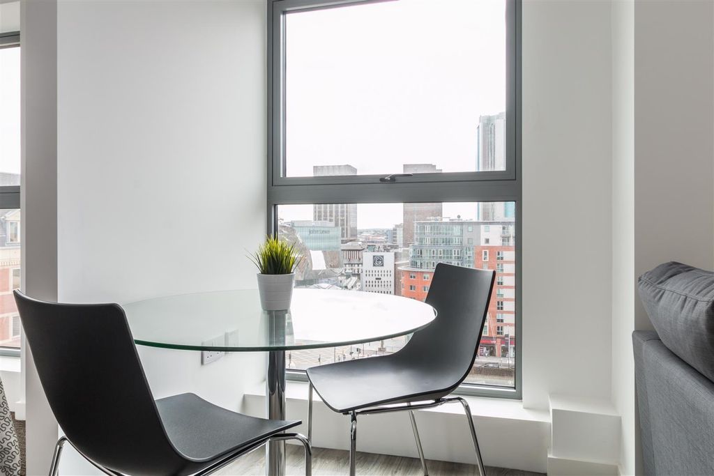 Property photo 2 of 8 Living Area