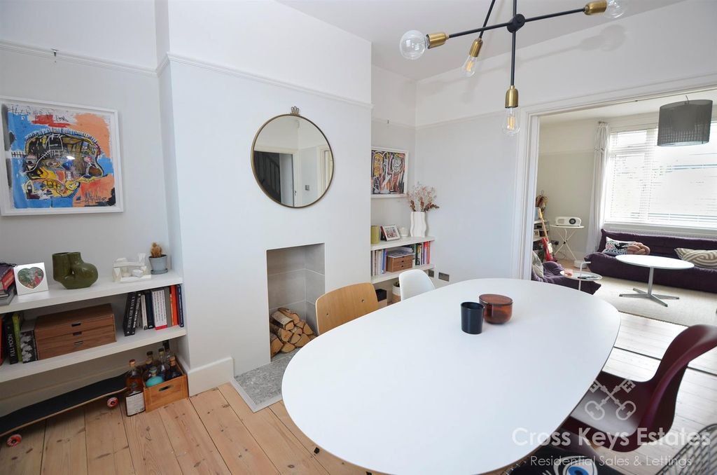 Property photo 2 of 25 Sitting Room