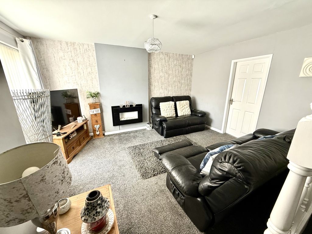Property photo 2 of 9 Img_9852