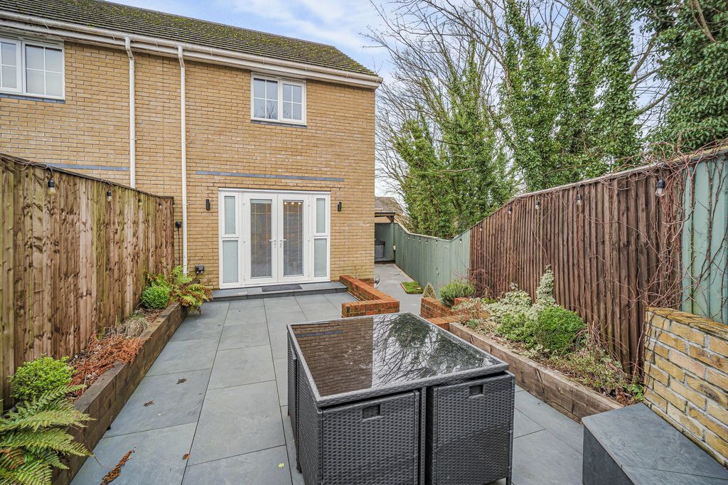 Property photo 3 of 30