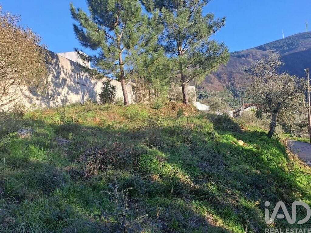 Property photo 1 of 2