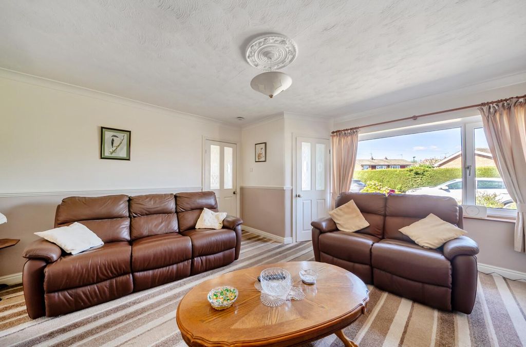 Property photo 2 of 19 1449334-1-69E77E06E079c.Jpg