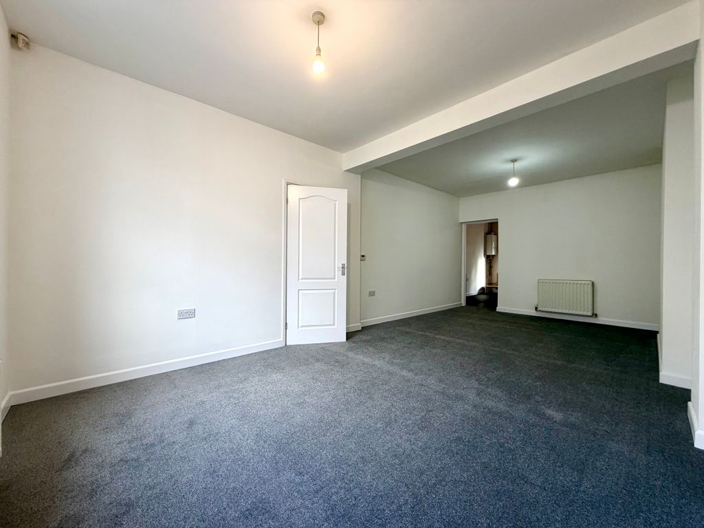 Property photo 2 of 12 Img_2729.Jpeg