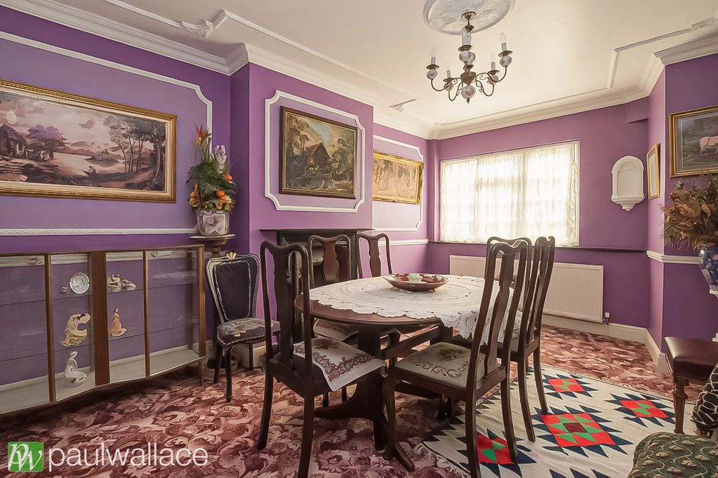 Property photo 2 of 11 Dining Room