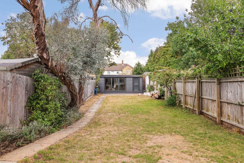 Property photo 3 of 20 Img (23).Jpg