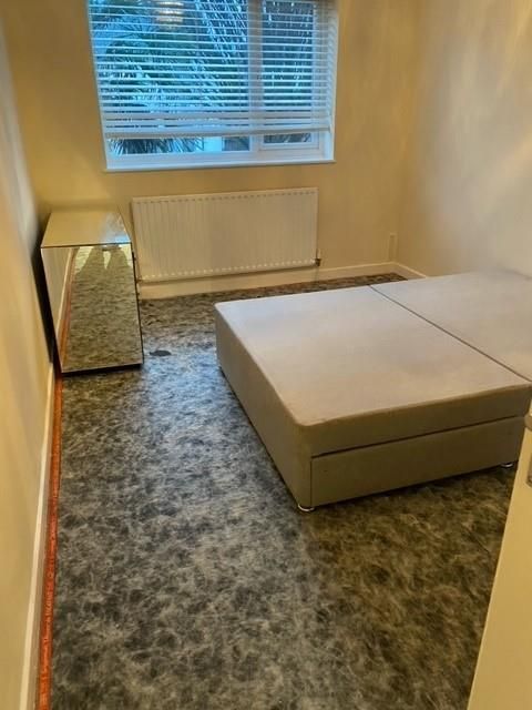 Property photo 3 of 9 Double Bedroom: