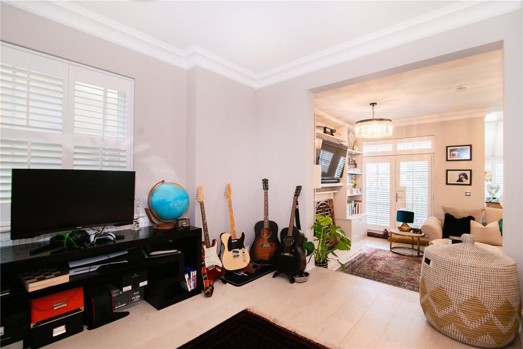 Property photo 3 of 19 Picture No. 42