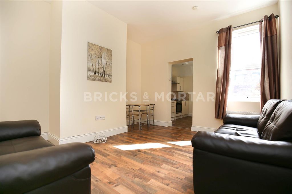 Property photo 1 of 6 B6Gfhrcvidhd42Sfrhxp8Iuod9G.Jpg