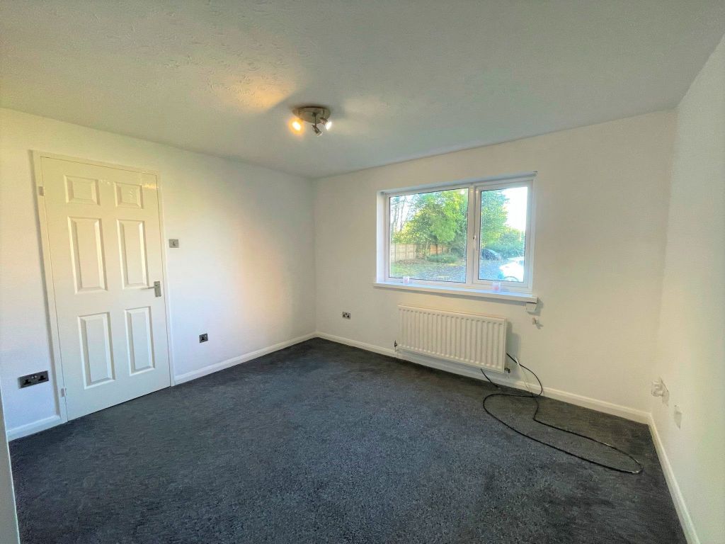 Property photo 2 of 6 Photograph 2