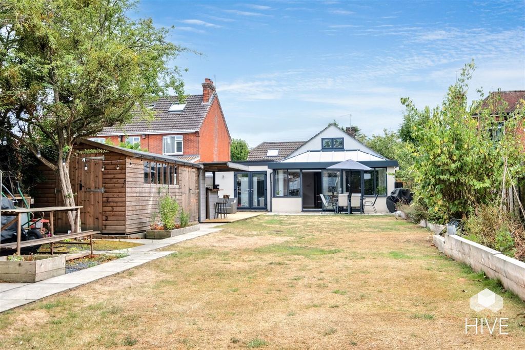 Property photo 1 of 26