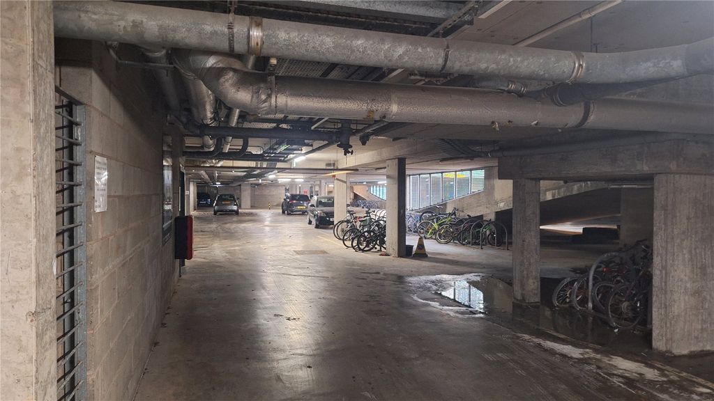 Property photo 3 of 9 Picture No. 02