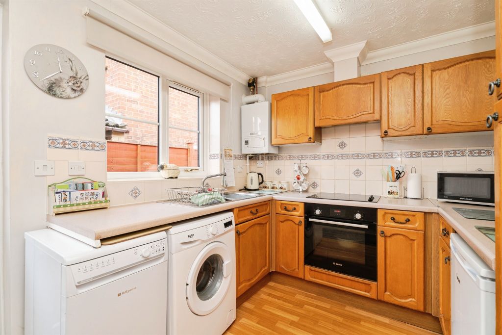 Property photo 2 of 13