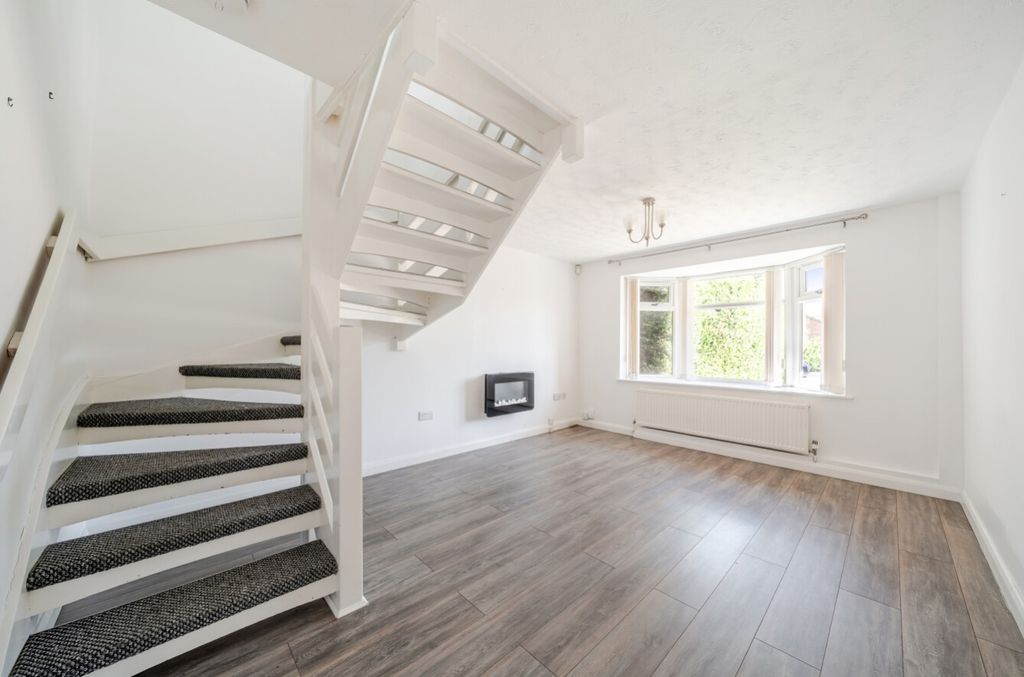Property photo 2 of 13 1497822 (6)