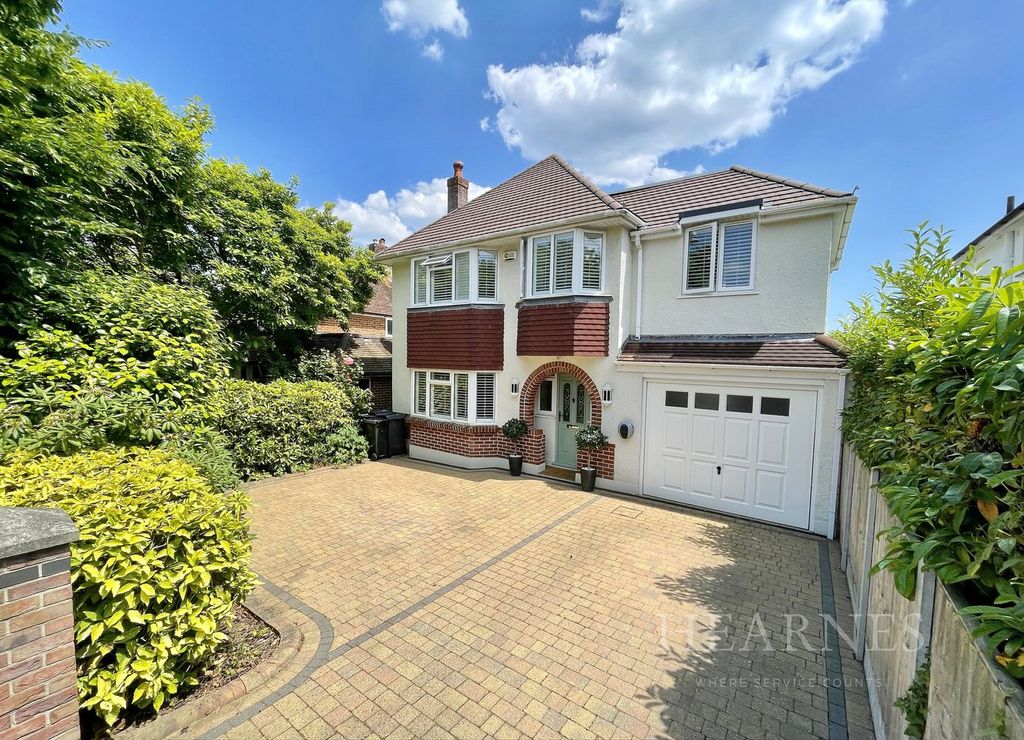 Property photo 1 of 21