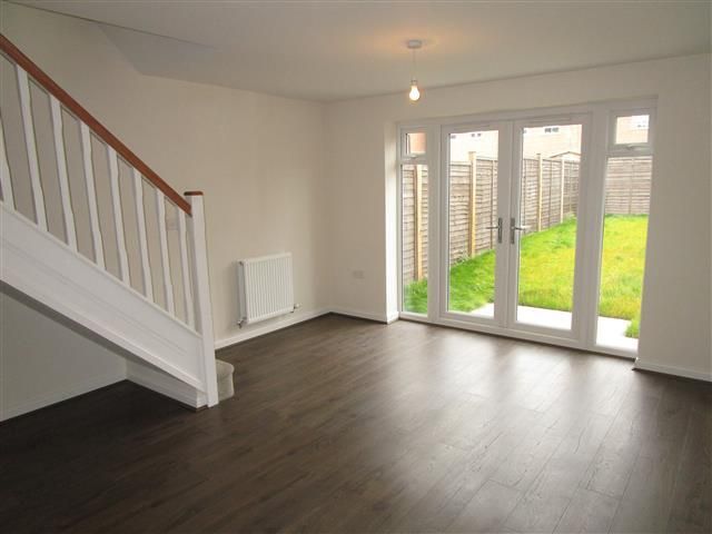 Property photo 2 of 8 Living Room