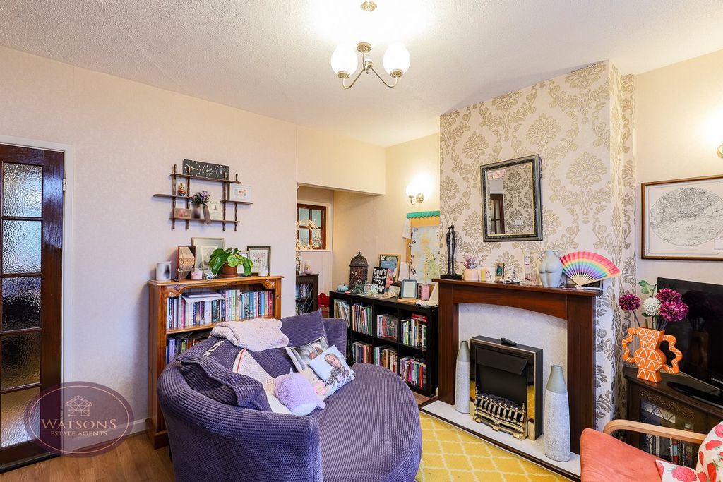 Property photo 3 of 24