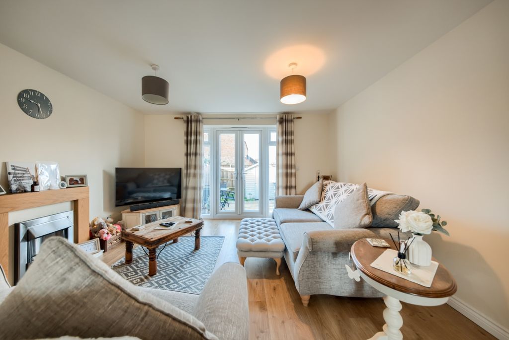 Property photo 3 of 14 Xt5A4213-Hdr(3) (1)