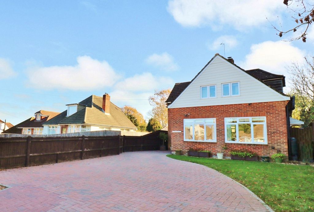 Property photo 1 of 20