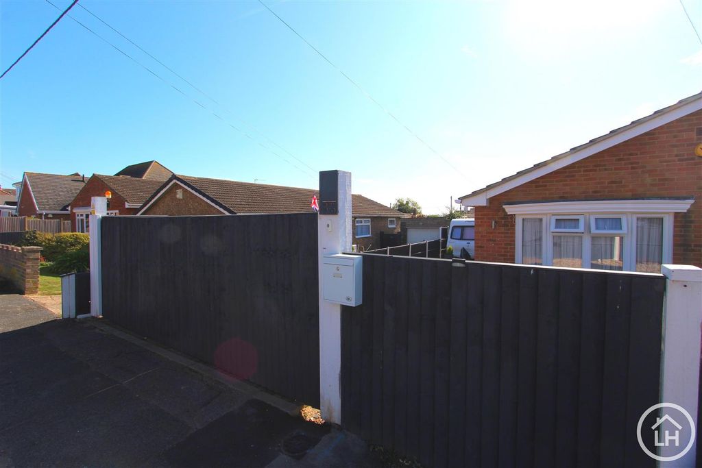 Property photo 2 of 18 External With Gate