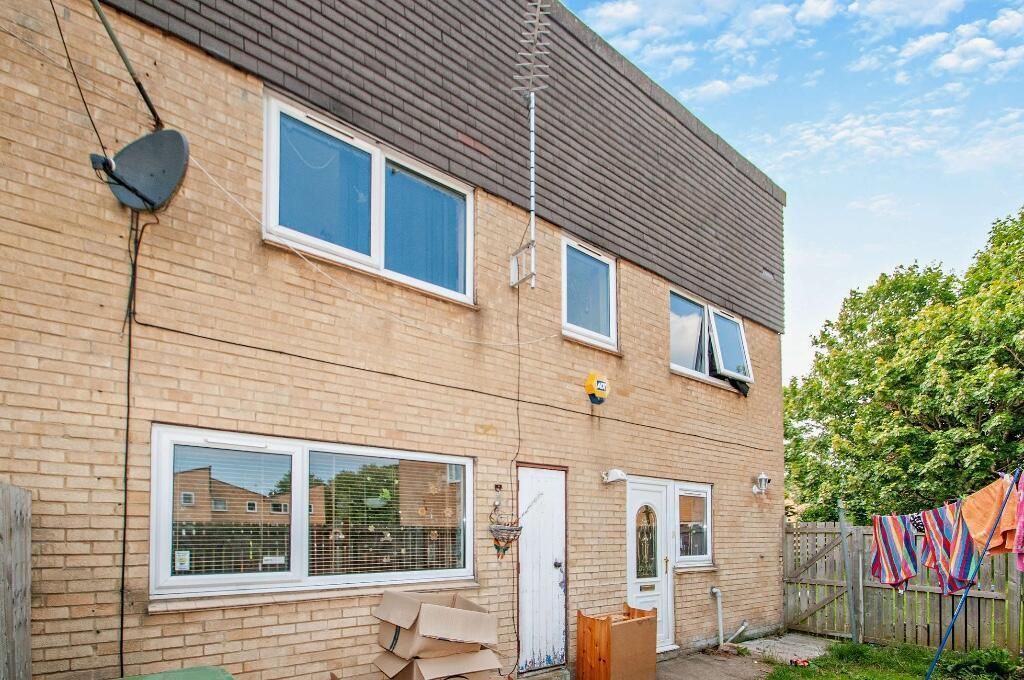Property photo 3 of 19