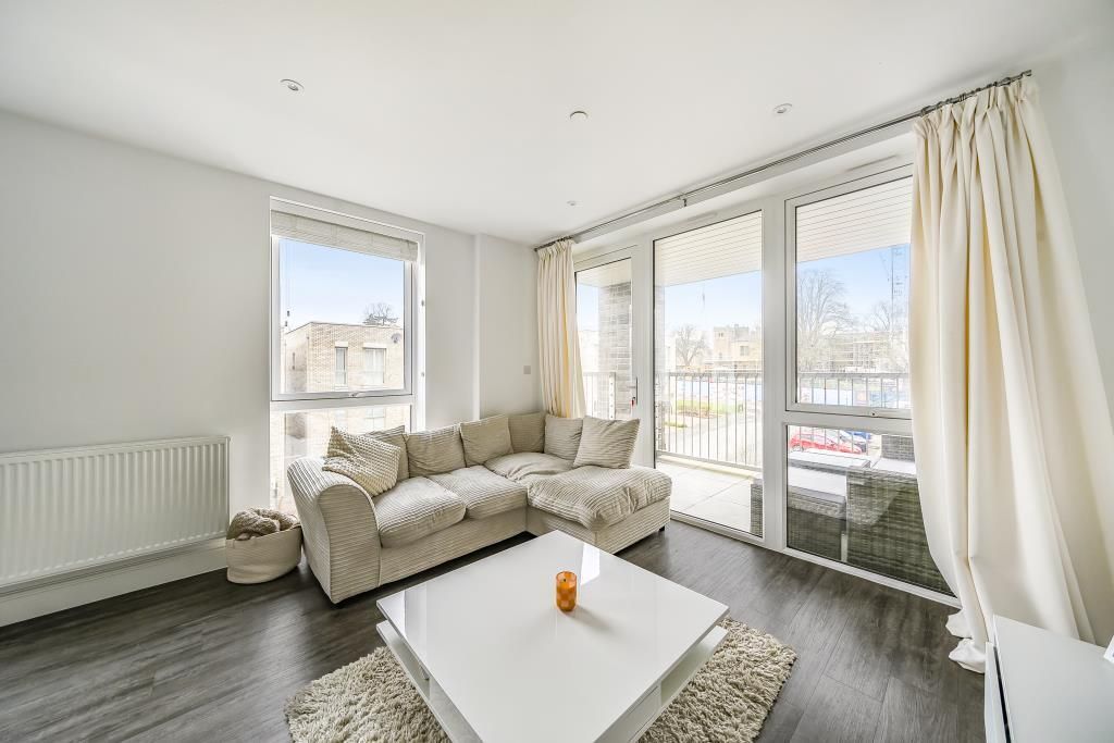 Property photo 2 of 19 Lounge - 32 Allin House.Jpeg