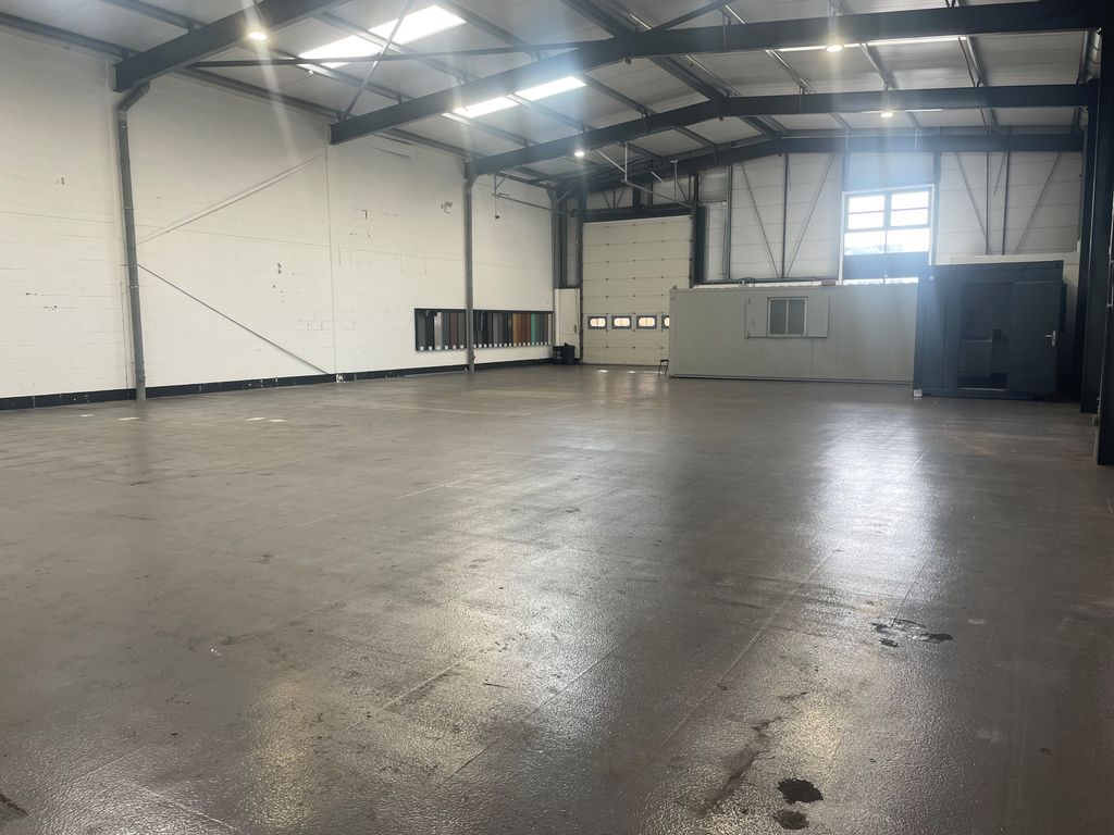 Property photo 3 of 3