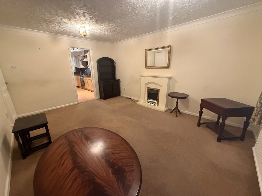 Property photo 3 of 16 Picture No. 15
