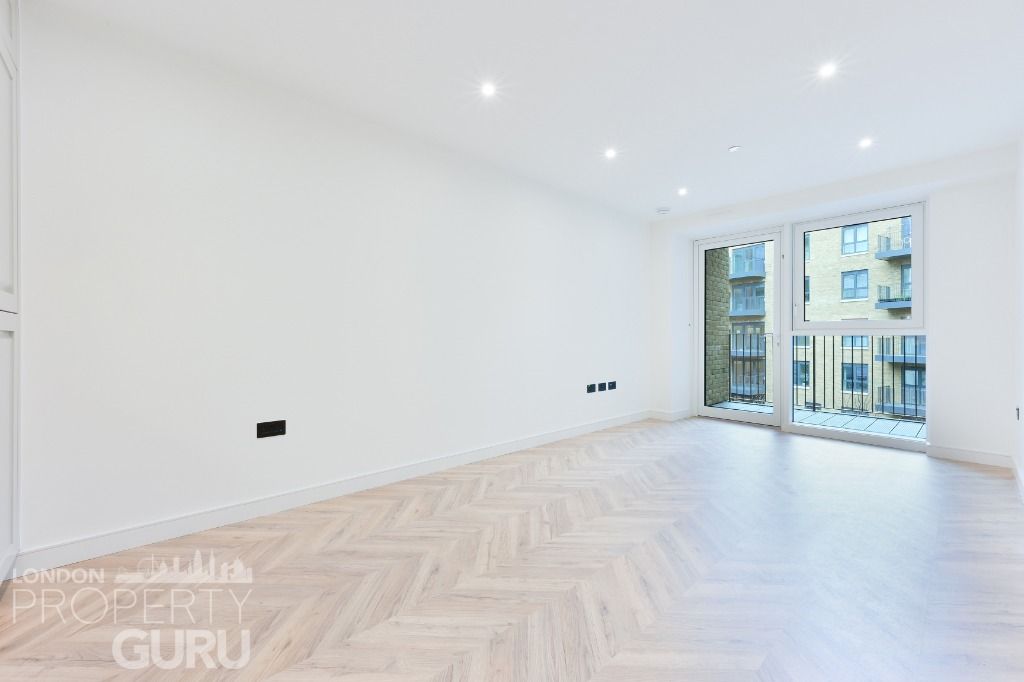 Property photo 1 of 12 Propertyimages