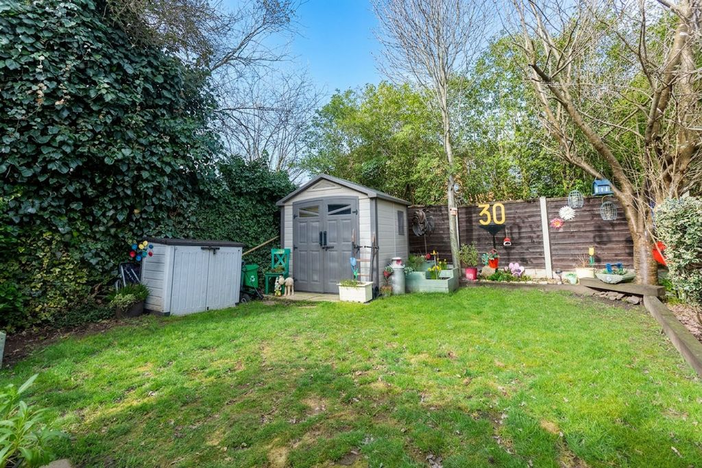 Property photo 2 of 19