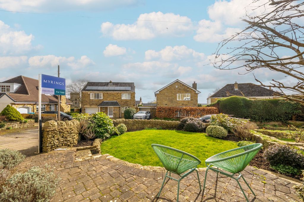 Property photo 3 of 24