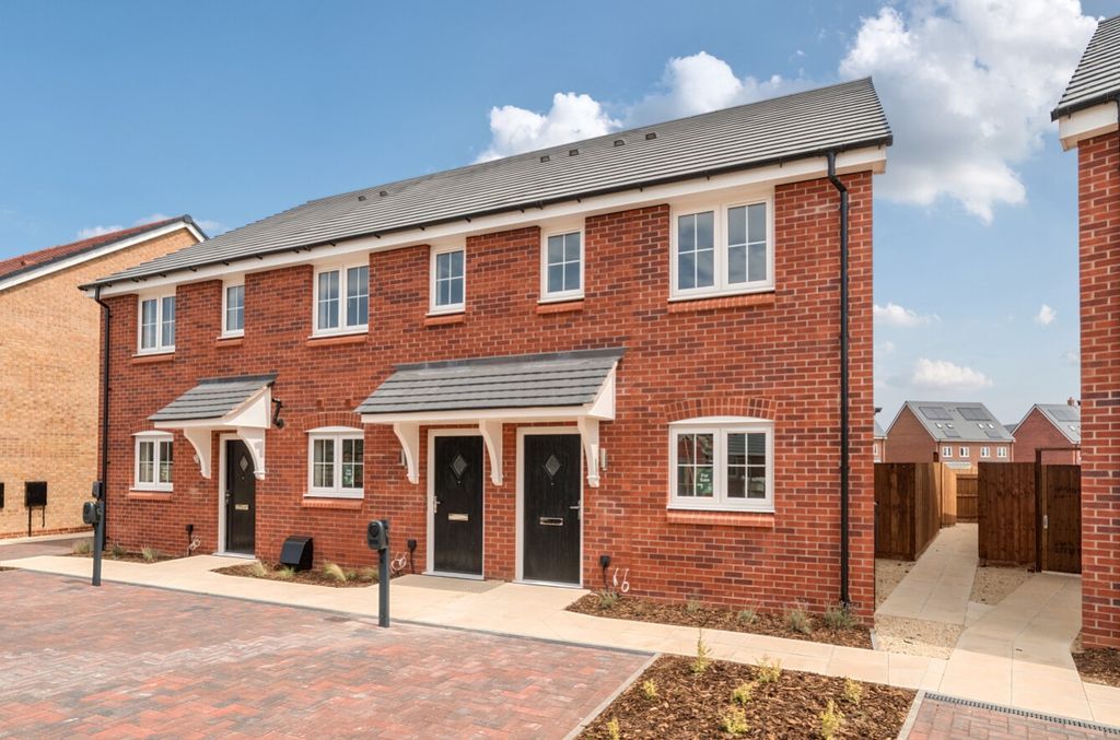 Property photo 1 of 18 1498778-9-6A68B2Afc5680