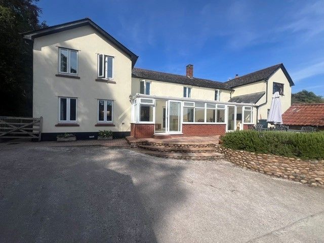 Property photo 1 of 25
