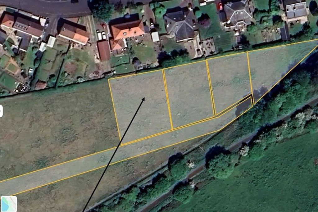 Property photo 2 of 9