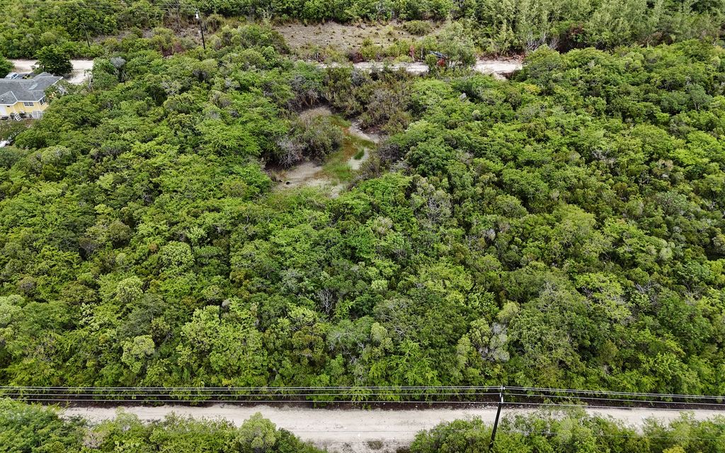 Property photo 3 of 6