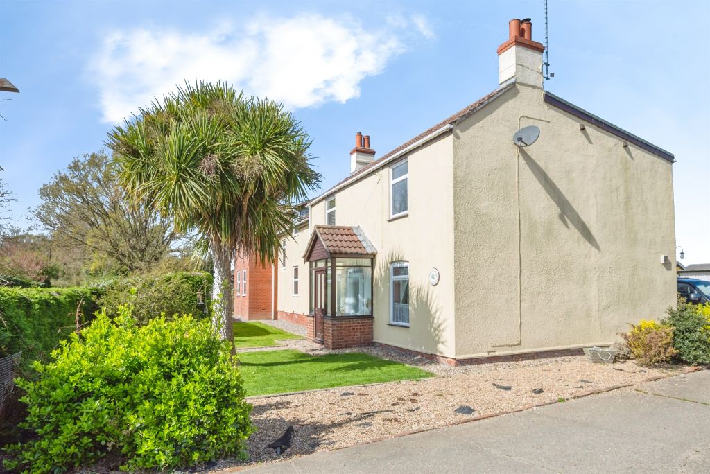 Property photo 1 of 25