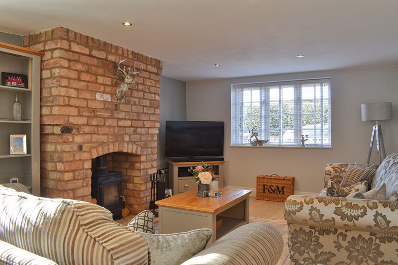 Property photo 3 of 23 Photo 8