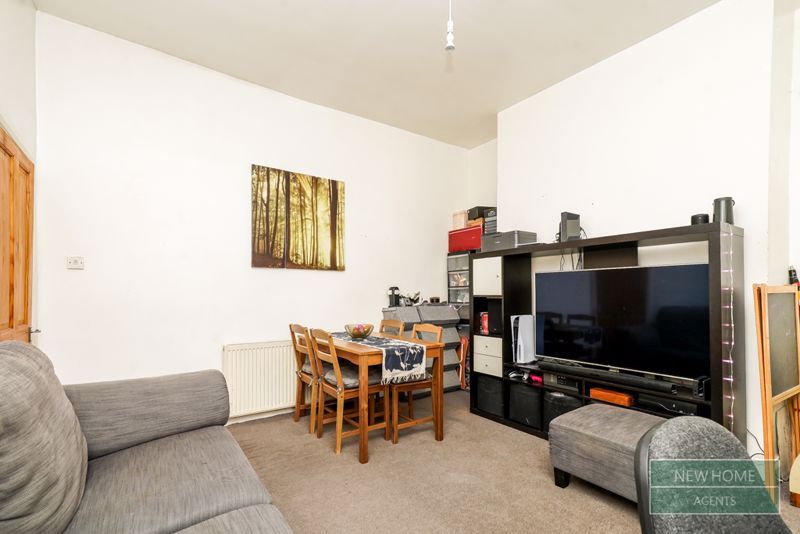 Property photo 3 of 15 Photo 12