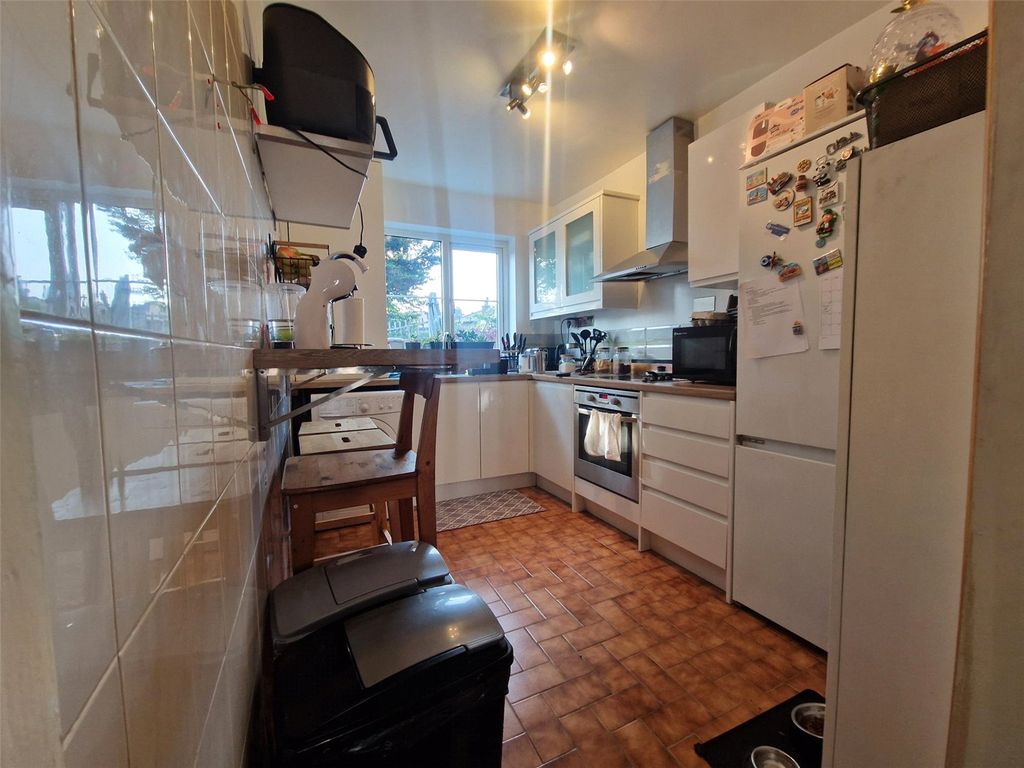 Property photo 3 of 9 Picture No. 01