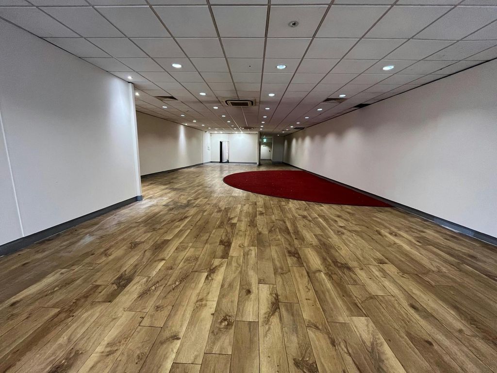 Property photo 3 of 5 Q Sq II.Jpg