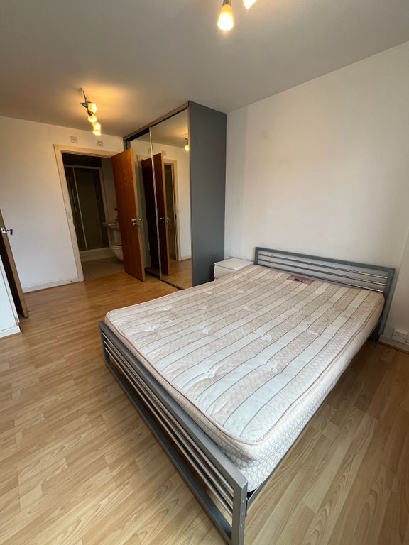 Property photo 3 of 9 Bedroom 1